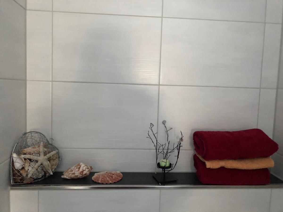 Body Kult Loft - Modernes Appartement Mit 2 Separaten Schlafzimmern 茨维考 外观 照片