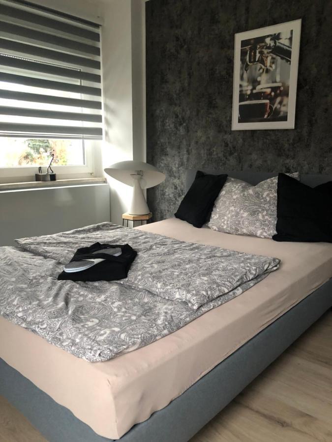 Body Kult Loft - Modernes Appartement Mit 2 Separaten Schlafzimmern 茨维考 外观 照片